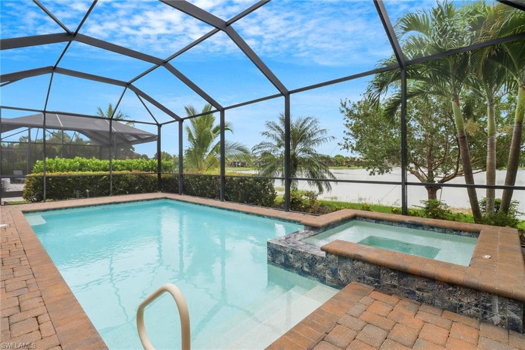 1878 Mustique ST, NAPLES FL 34120-31