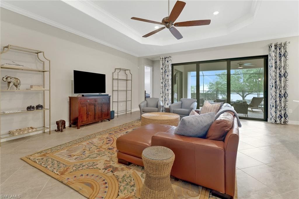 1878 Mustique ST, NAPLES FL 34120-8