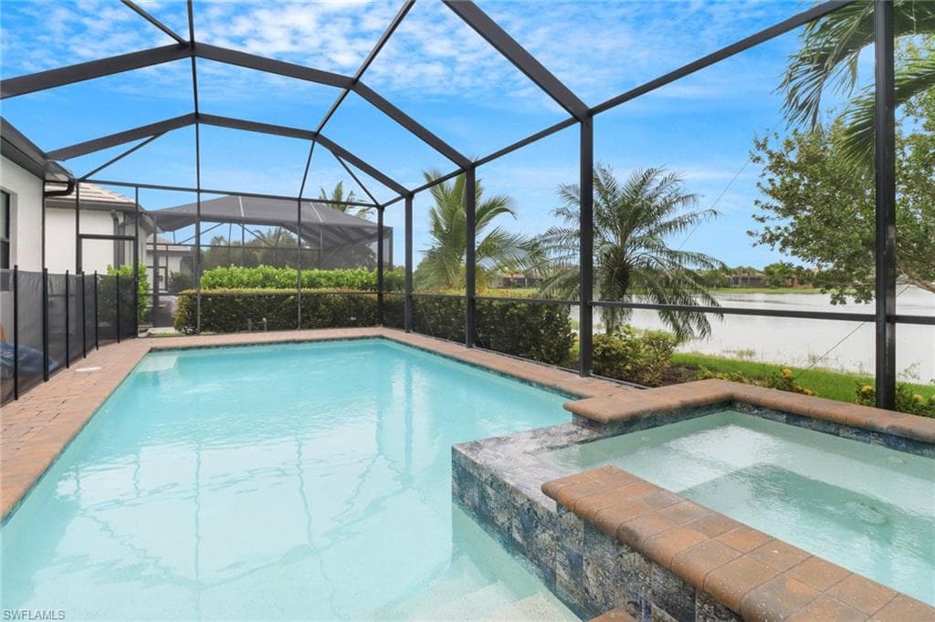1878 Mustique ST, NAPLES FL 34120-32