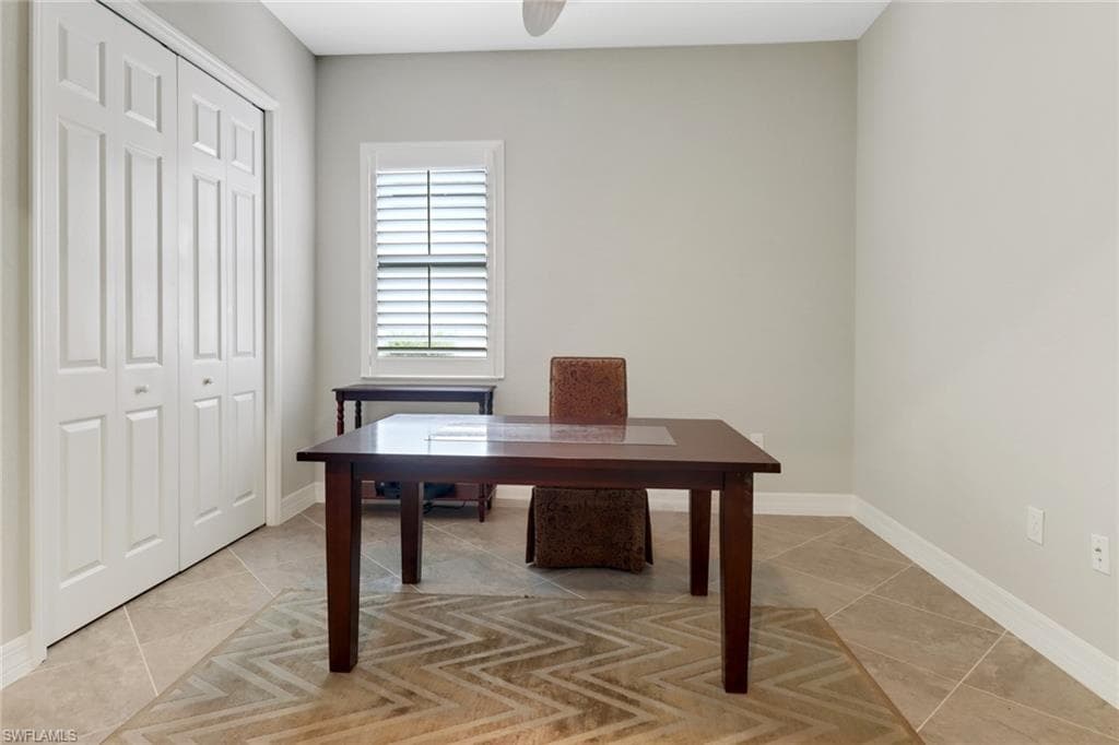 1878 Mustique ST, NAPLES FL 34120-17