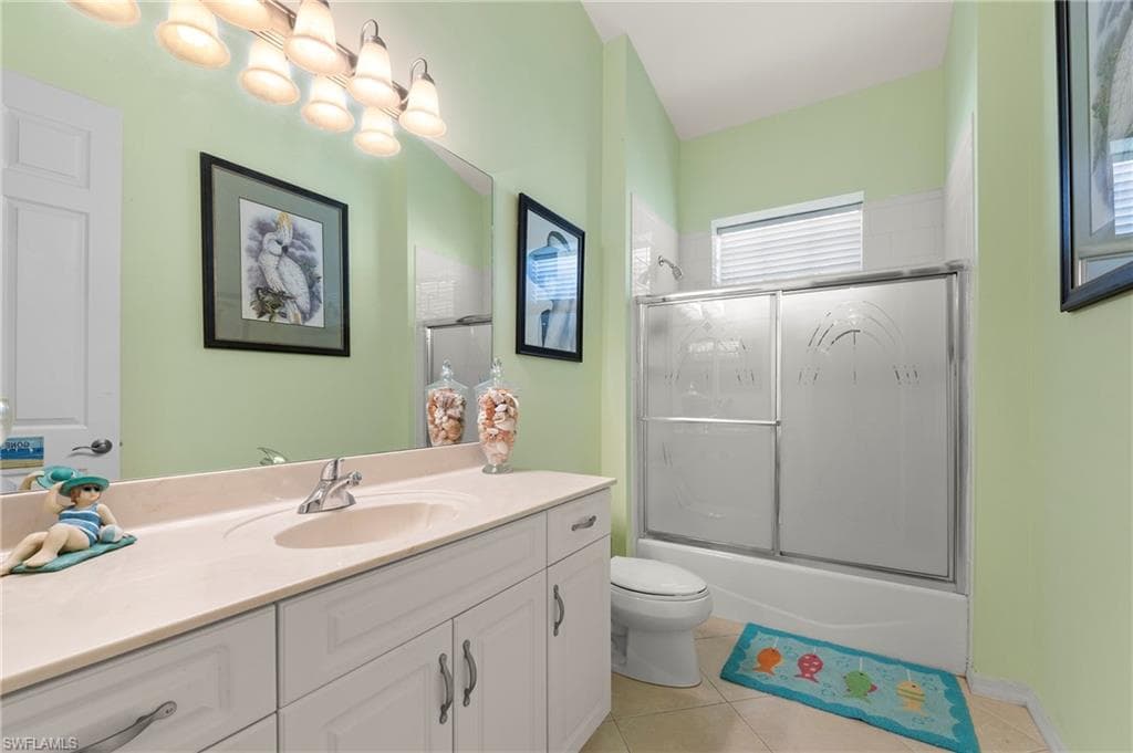 27161 Flamingo DR, BONITA SPRINGS FL 34135-26