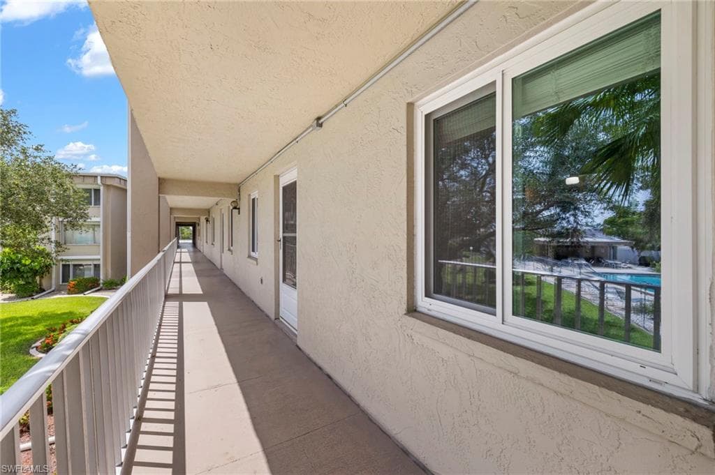 2244 Winkler AVE # 213, FORT MYERS FL 33901-25