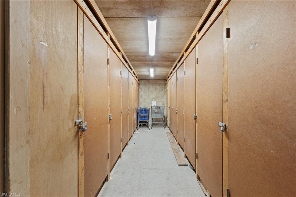 2244 Winkler AVE # 213, FORT MYERS FL 33901-40