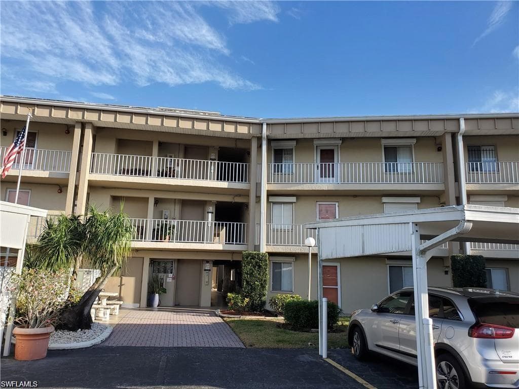 2244 Winkler AVE # 213, FORT MYERS FL 33901-30