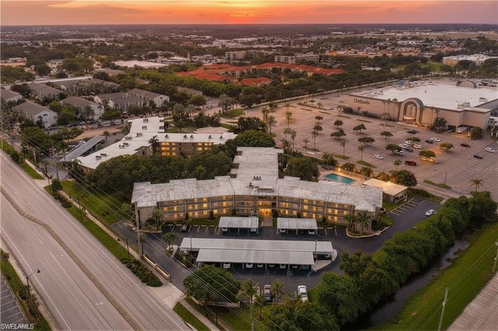 2244 Winkler AVE # 213, FORT MYERS FL 33901-3