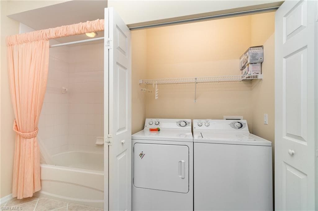 19470 Cromwell CT # 204, FORT MYERS FL 33912-22