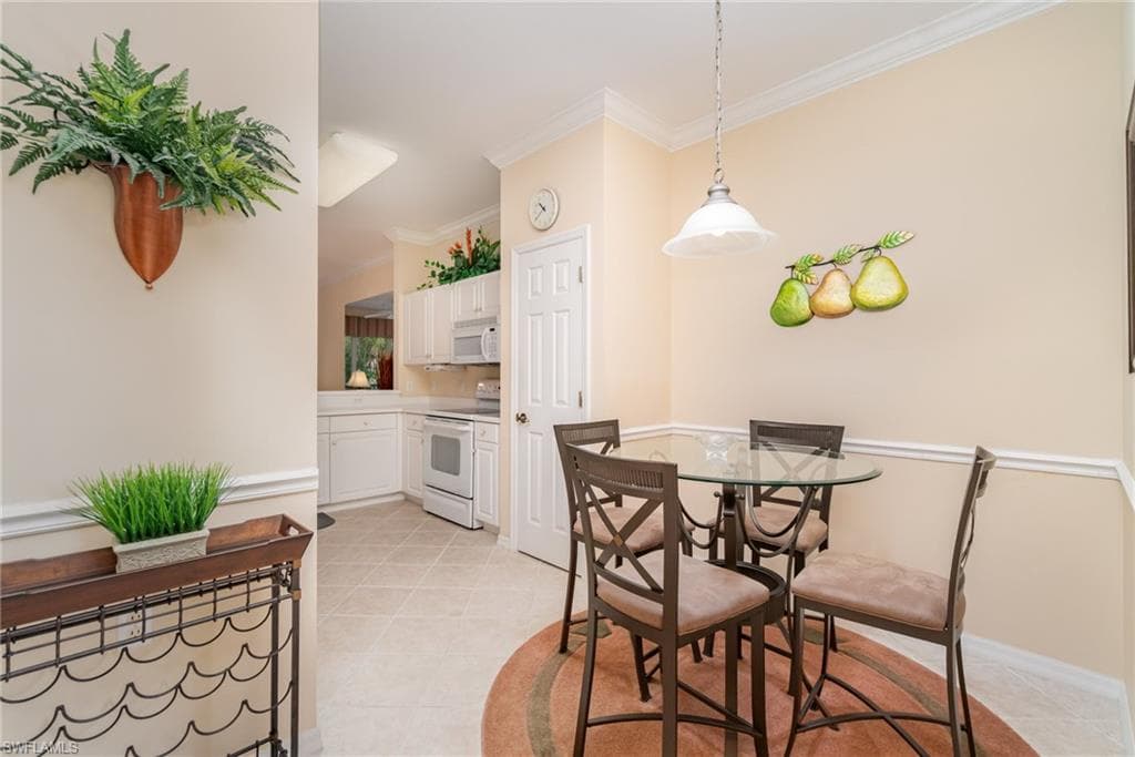 19470 Cromwell CT # 204, FORT MYERS FL 33912-8