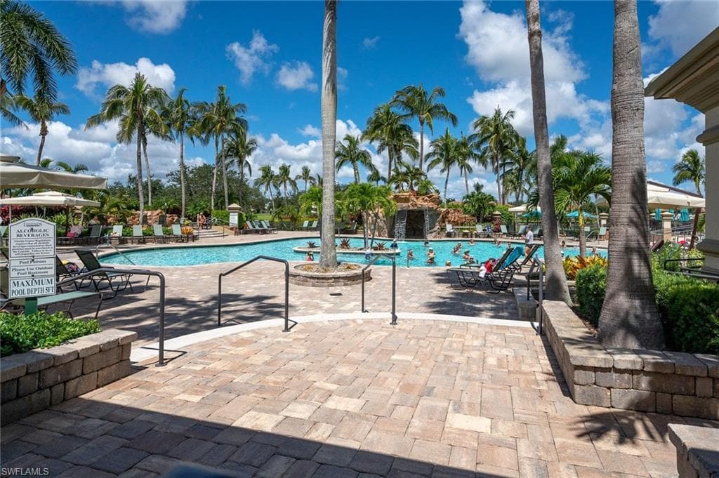 19470 Cromwell CT # 204, FORT MYERS FL 33912-33