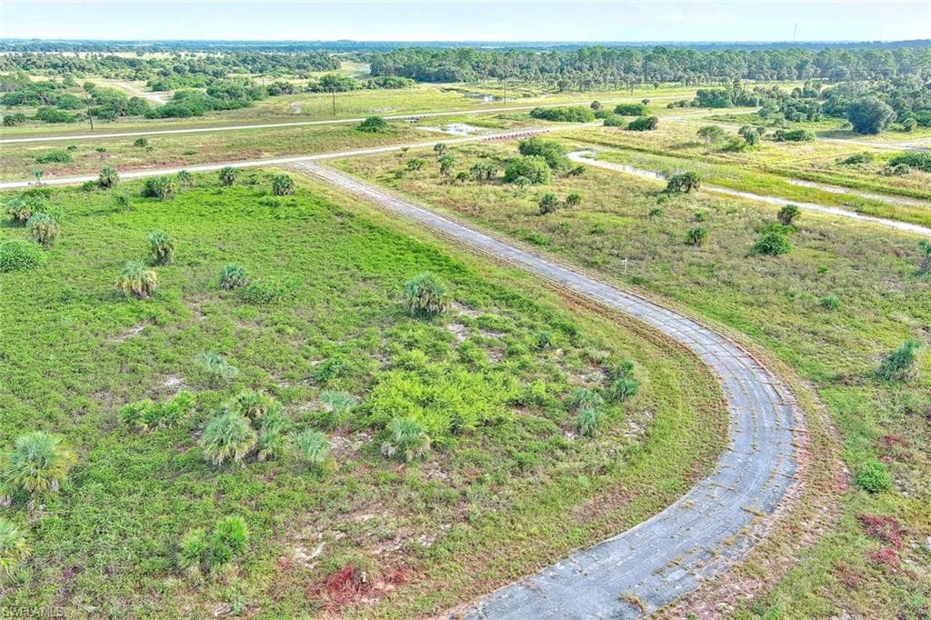 121 Ardmore CIR, LABELLE FL 33935-2