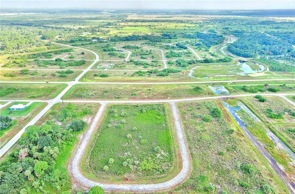 121 Ardmore CIR, LABELLE FL 33935-20