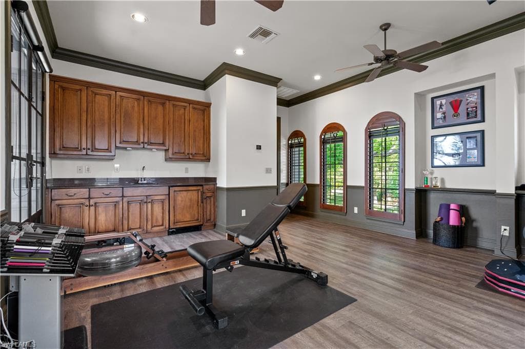 3914 W Riverside DR, FORT MYERS FL 33901-47