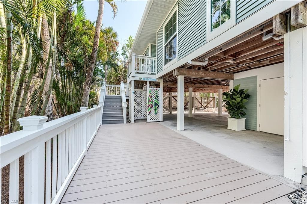 2612 Coconut DR, SANIBEL FL 33957-35