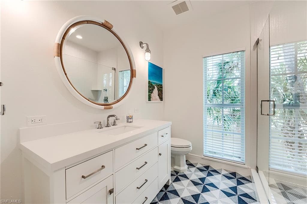 2612 Coconut DR, SANIBEL FL 33957-27