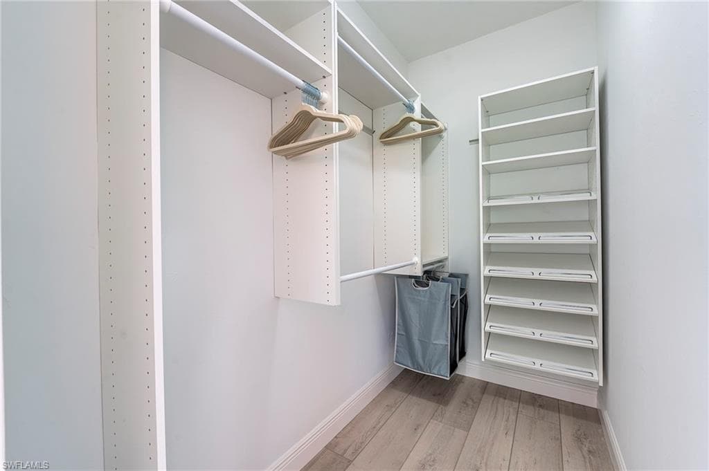 2612 Coconut DR, SANIBEL FL 33957-23