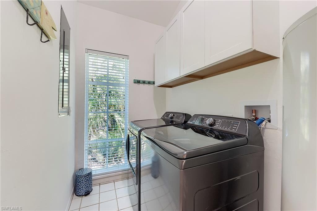 2612 Coconut DR, SANIBEL FL 33957-33