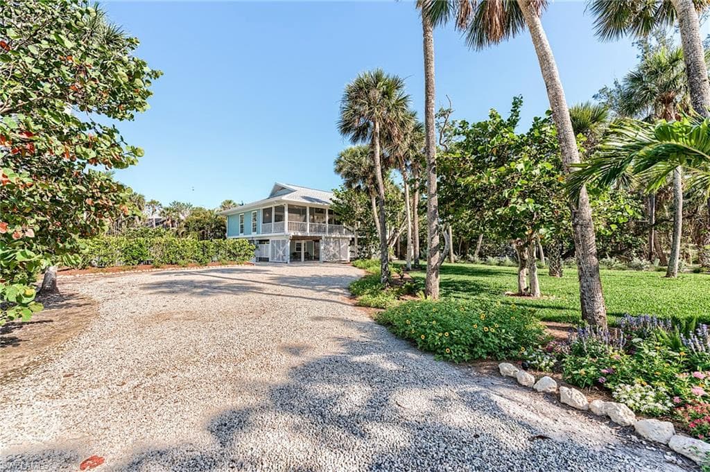 2612 Coconut DR, SANIBEL FL 33957-39