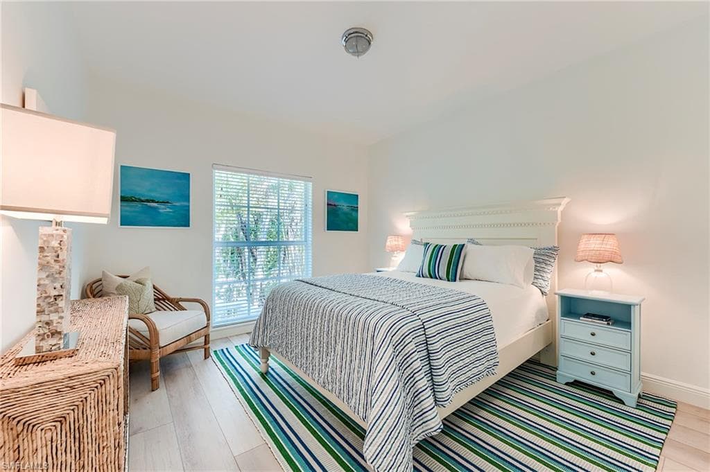 2612 Coconut DR, SANIBEL FL 33957-30