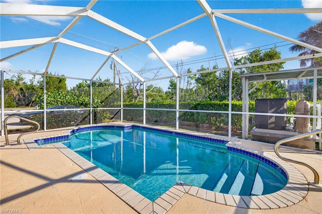 1825 Middle Gulf DR, SANIBEL FL 33957-25