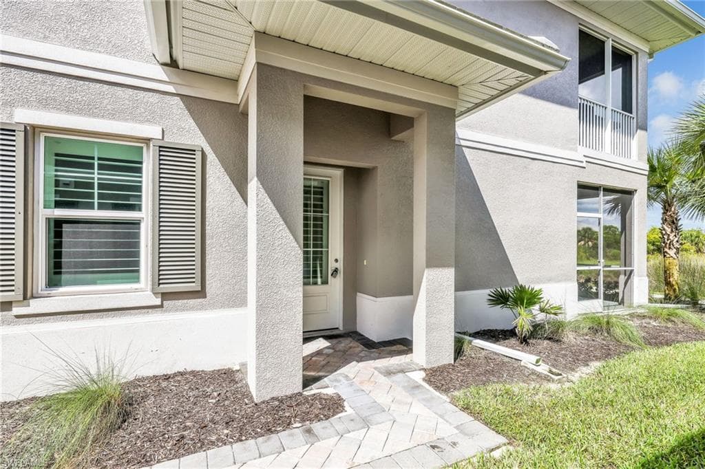 257 Indies Dr E # 102, NAPLES FL 34114-5