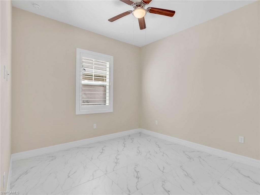 257 Indies Dr E # 102, NAPLES FL 34114-19