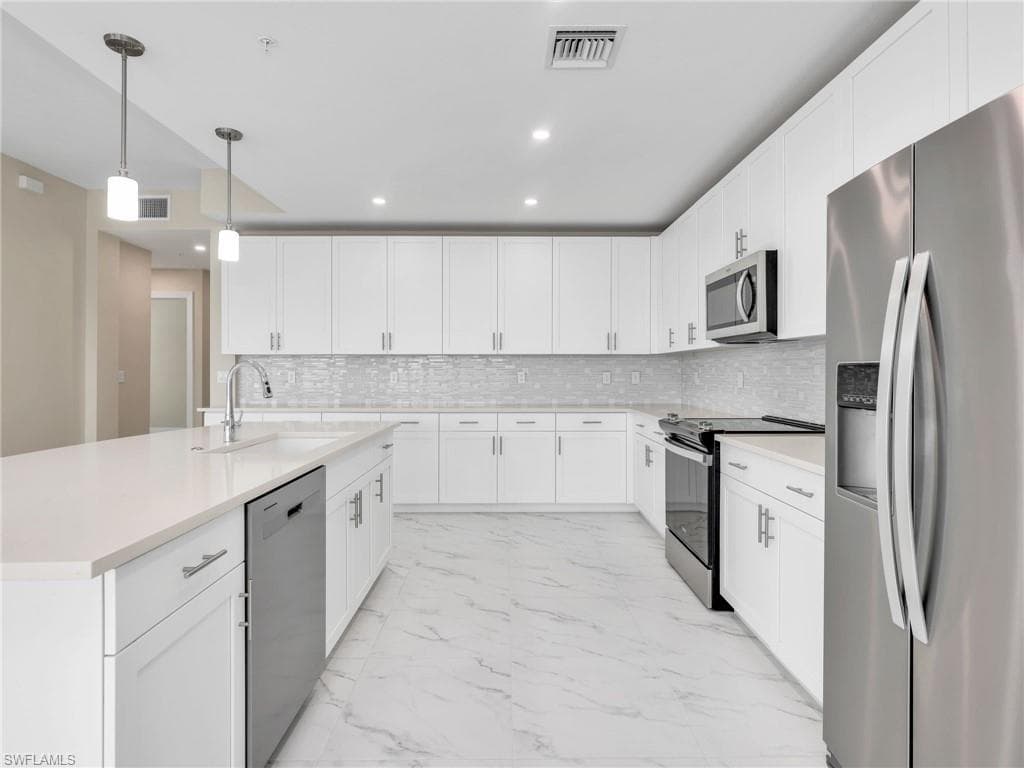 257 Indies Dr E # 102, NAPLES FL 34114-14