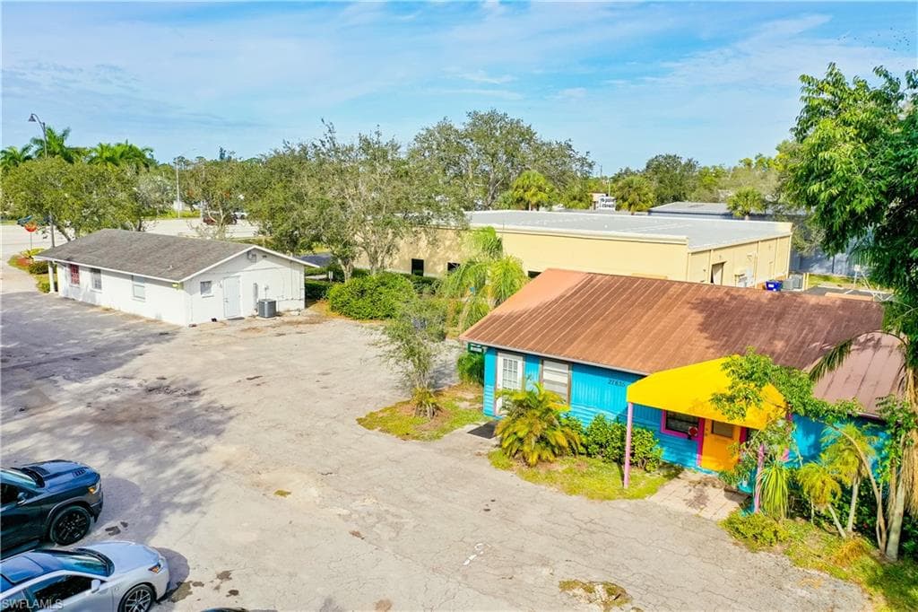27831-835 Tamiami TRL, BONITA SPRINGS FL 34134-5