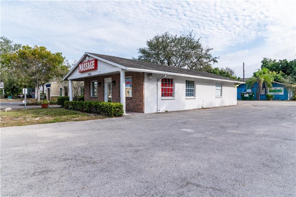 27831-835 Tamiami TRL, BONITA SPRINGS FL 34134-2