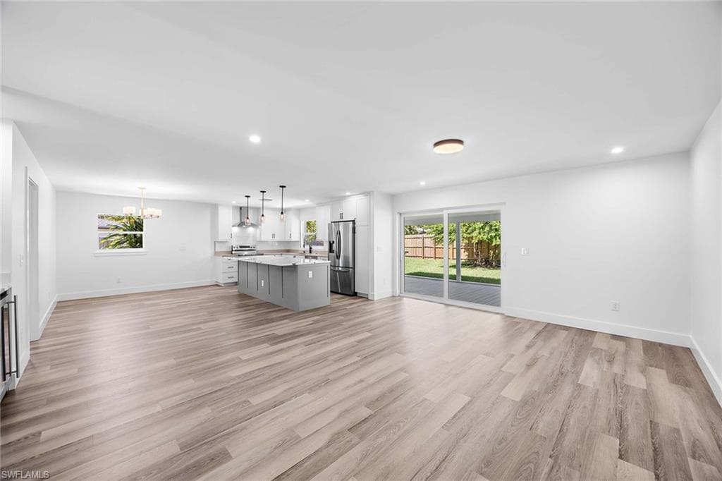 1235 Woodridge AVE, NAPLES FL 34103-10