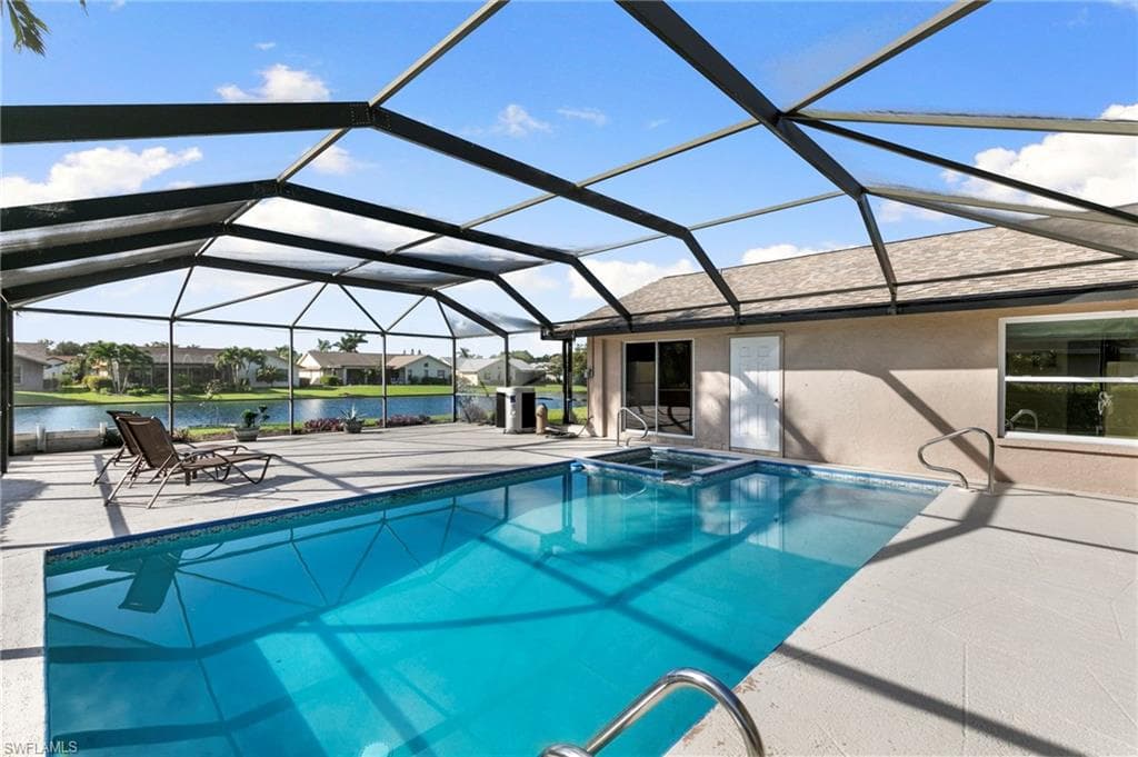 3434 Anton CT, NAPLES FL 34109-29