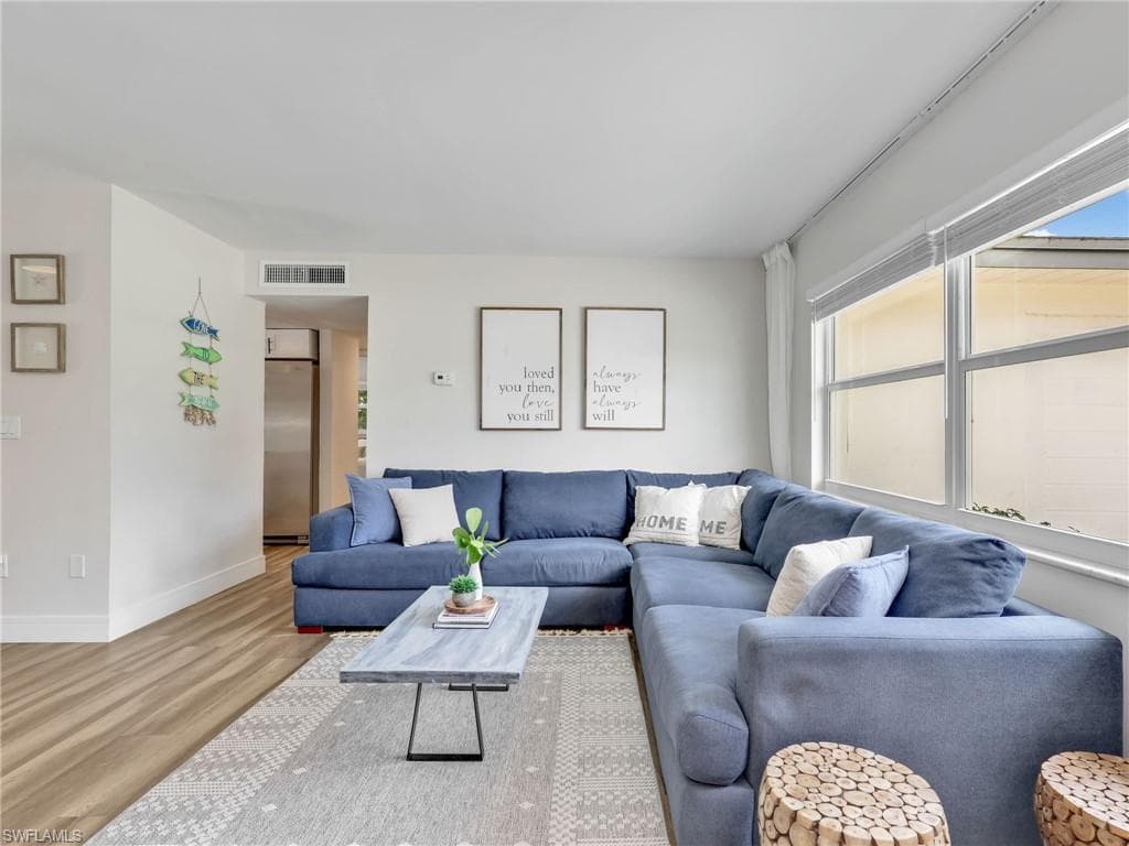 3511 Santiago Way, NAPLES FL 34105-7