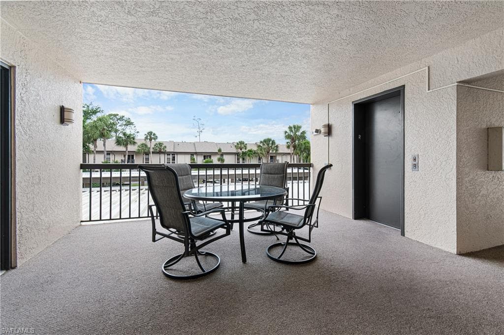 5905 Trailwinds DR # 824, FORT MYERS FL 33907-2