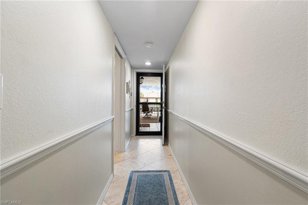 5905 Trailwinds DR # 824, FORT MYERS FL 33907-4