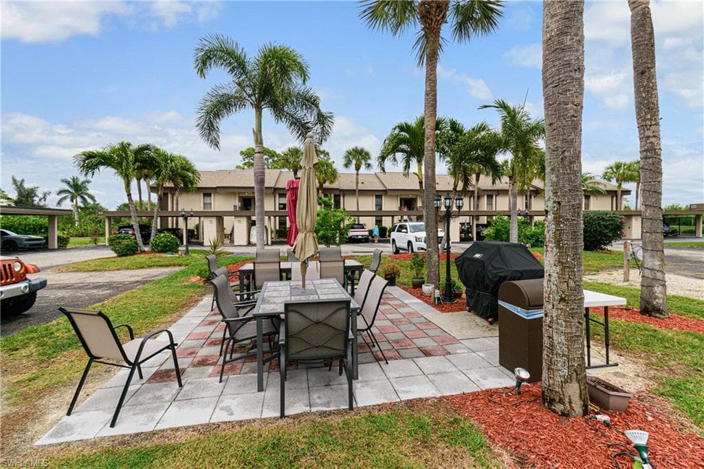 5905 Trailwinds DR # 824, FORT MYERS FL 33907-48