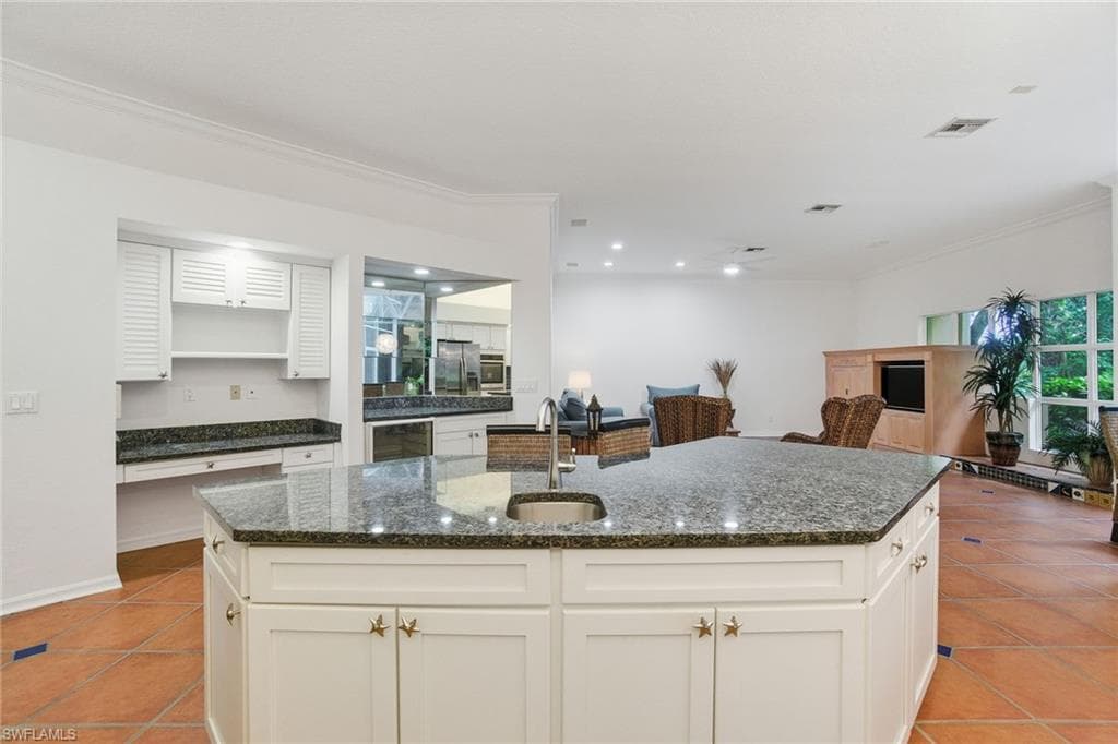 3481 Wild Indigo LN, BONITA SPRINGS FL 34134-6