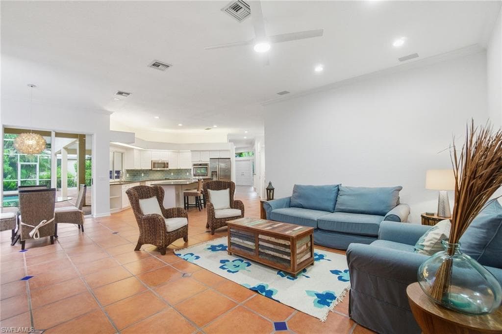 3481 Wild Indigo LN, BONITA SPRINGS FL 34134-8