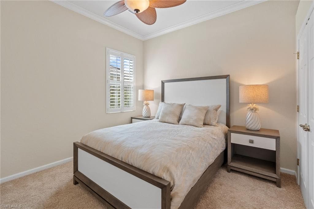 8193 Valiant DR, NAPLES FL 34104-19