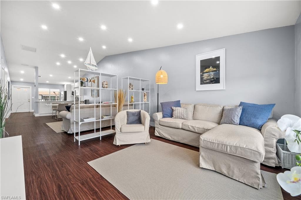 3504 ANTARCTIC CIR S-1