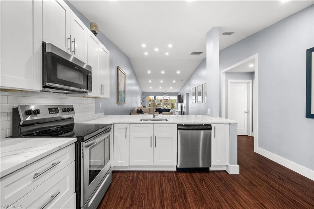 3504 ANTARCTIC CIR S-11