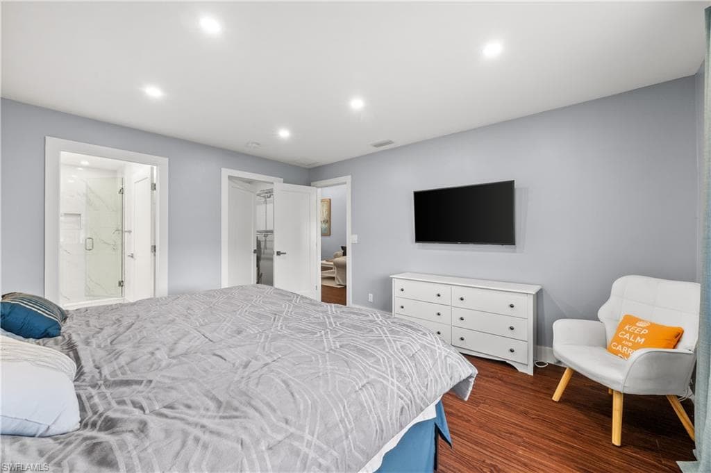 3504 ANTARCTIC CIR S-8