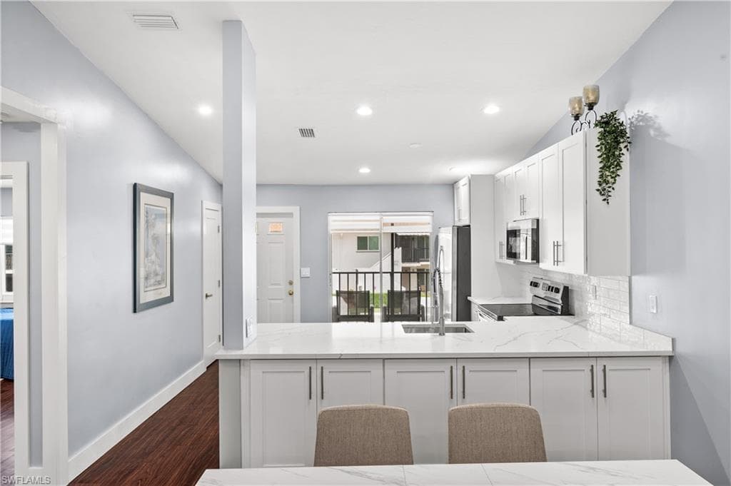 3504 ANTARCTIC CIR S-9