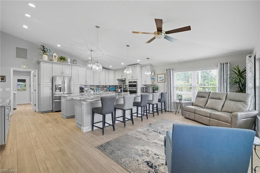 1203 N Brandywine CIR, FORT MYERS FL 33919-26