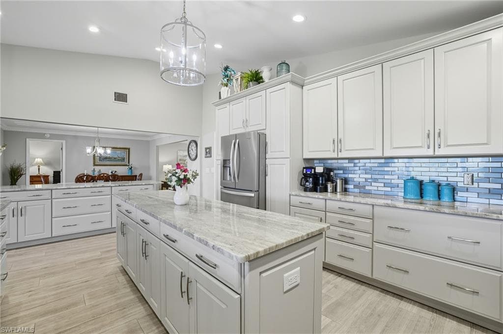 1203 N Brandywine CIR, FORT MYERS FL 33919-4