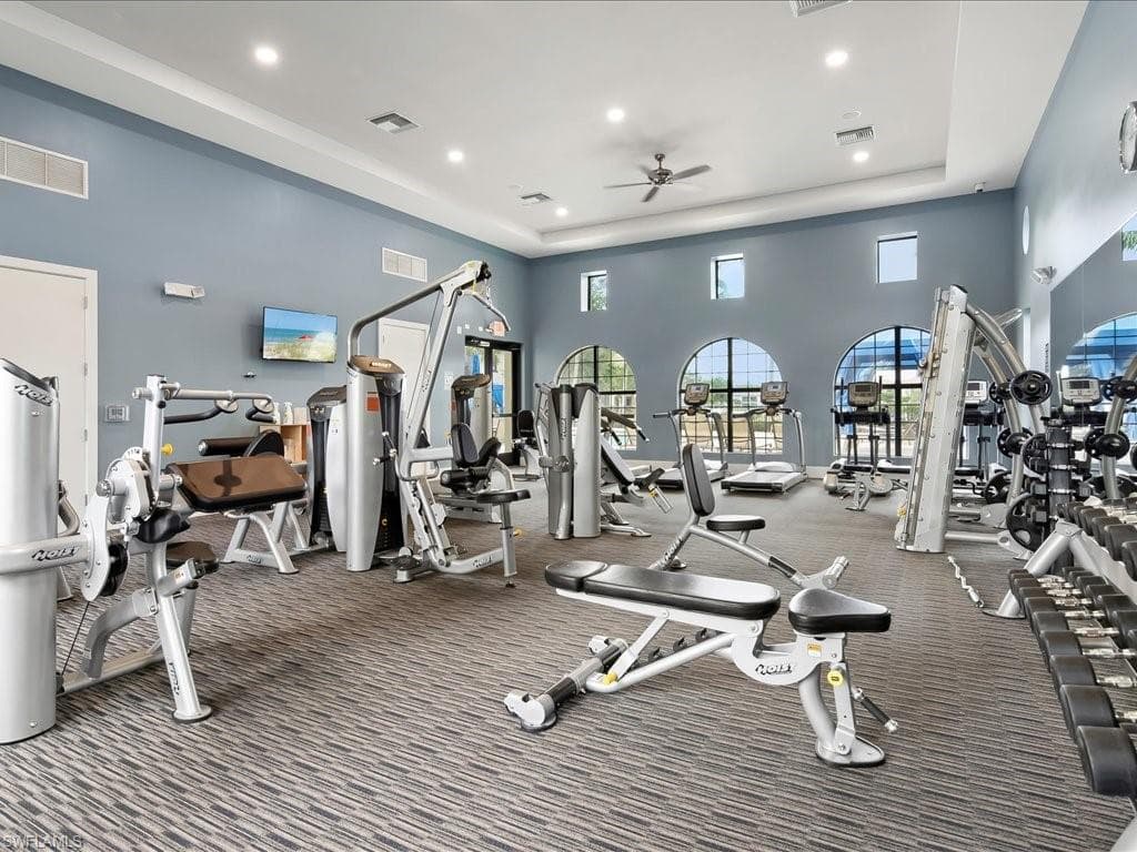 15102 Palmer Lake CIR # 105, NAPLES FL 34109-31