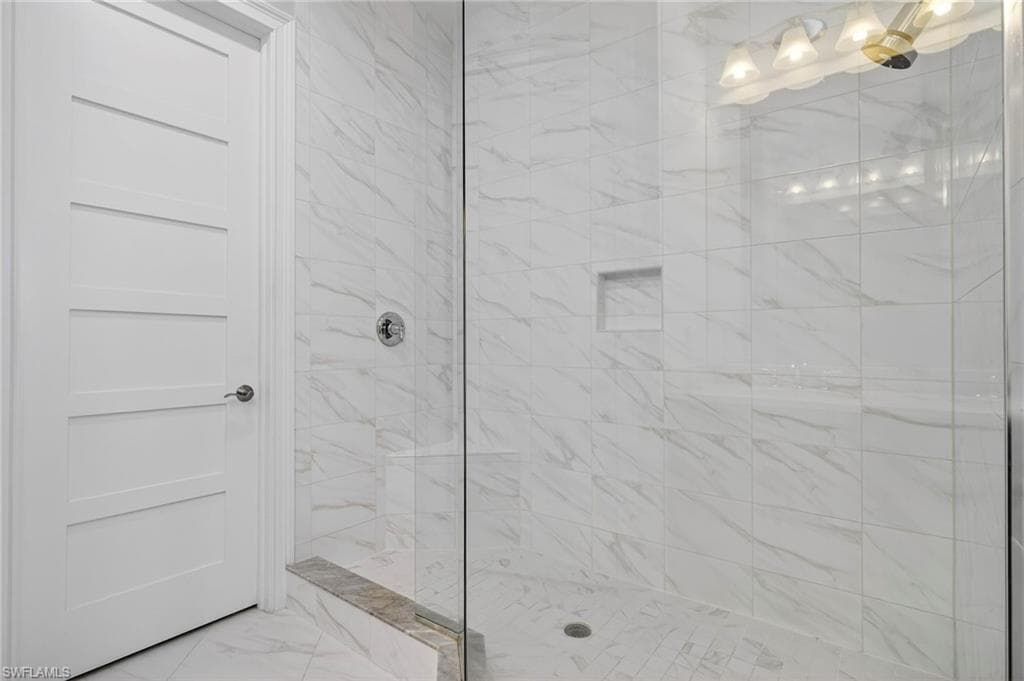 6541 Dominica DR # 201, NAPLES FL 34113-20