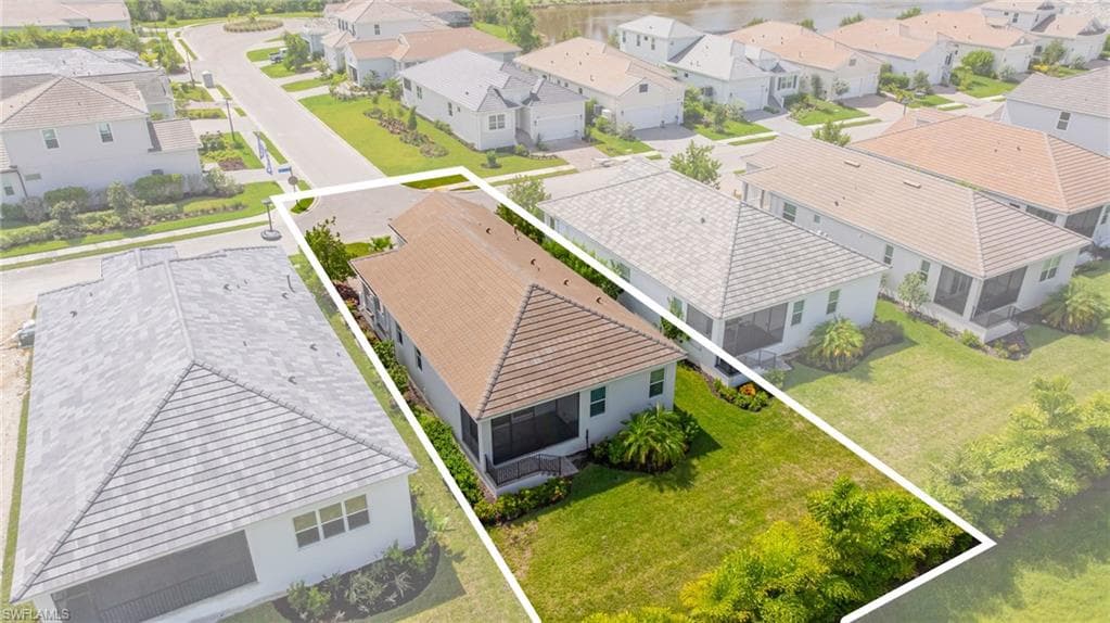 8770 Pigeon Ky, FORT MYERS FL 33908-37