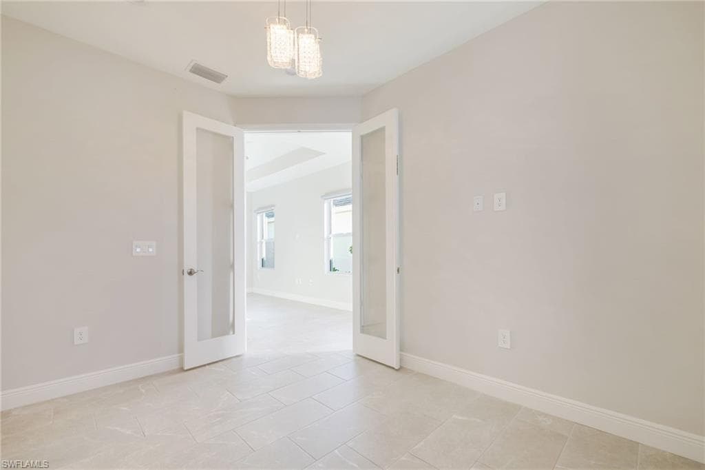 8770 Pigeon Ky, FORT MYERS FL 33908-32