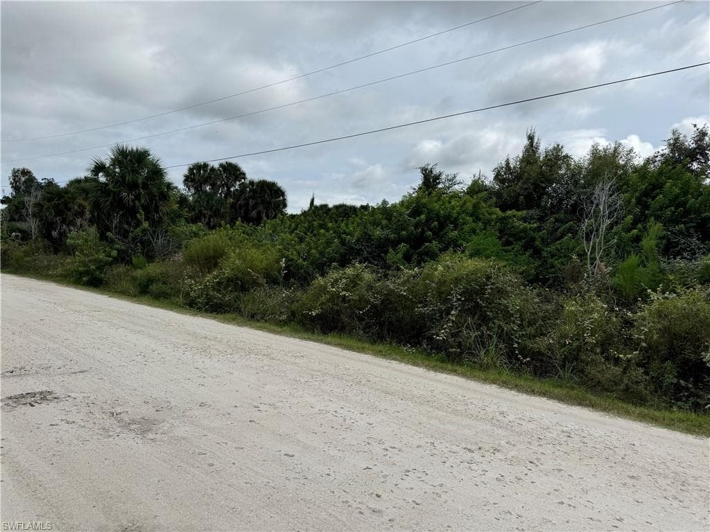 7281 Kreamers DR, BOKEELIA FL 33922-2