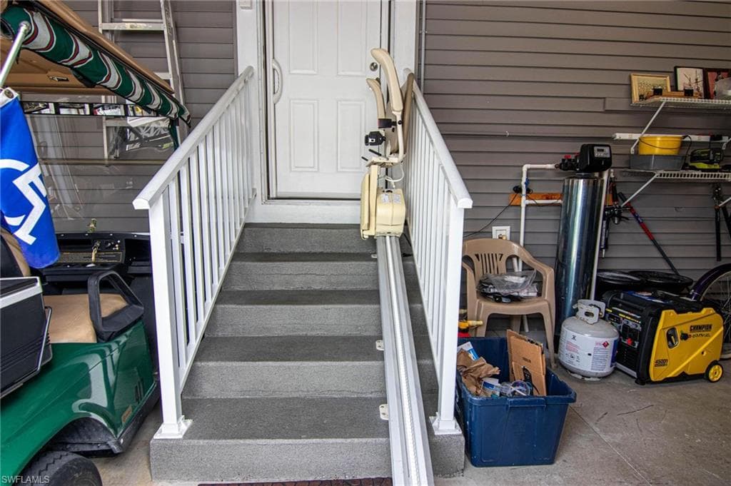 417 Snead DR, NORTH FORT MYERS FL 33903-4