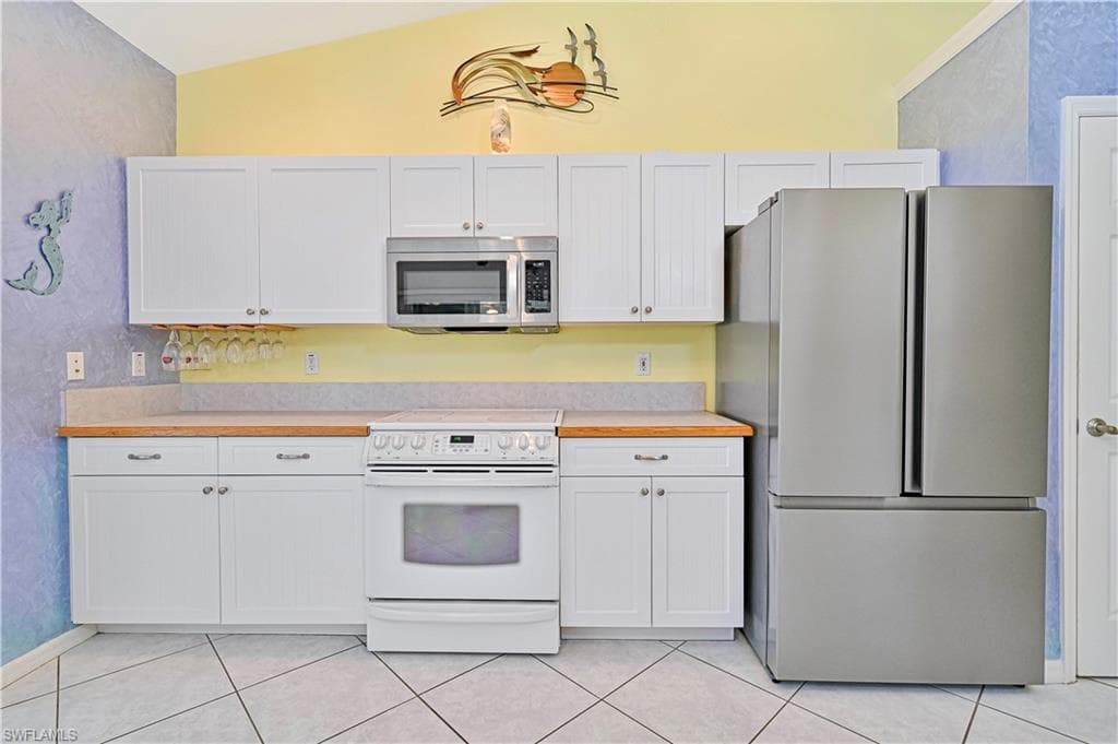 14374 Tamarac DR, BOKEELIA FL 33922-26