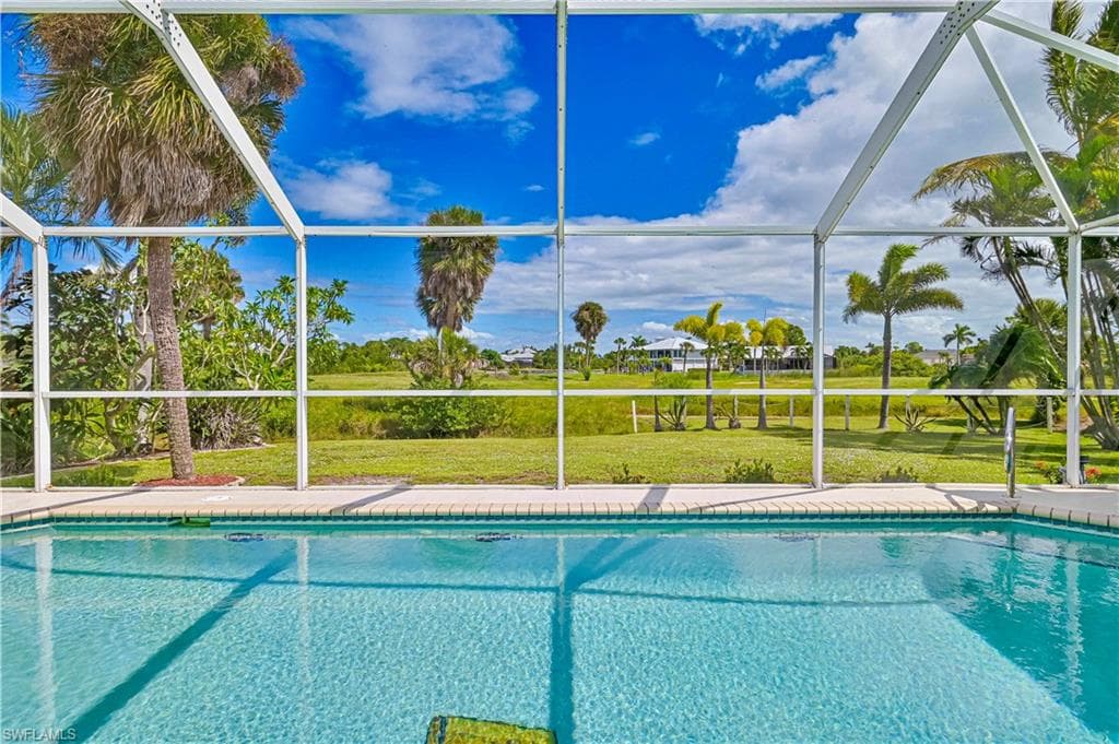 14374 Tamarac DR, BOKEELIA FL 33922-6